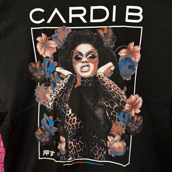 Cardi B Flowers Rap Black Tshirt size Large - Picture 2 of 4